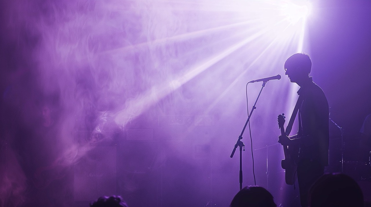 AM album 2013 groove and global confidence